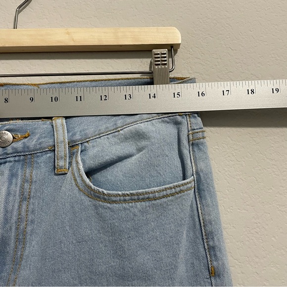 VANS Jeans High Rise Straight Lightwash Denim Relaxed Fit Womens 7 28 - Picture 12 of 16